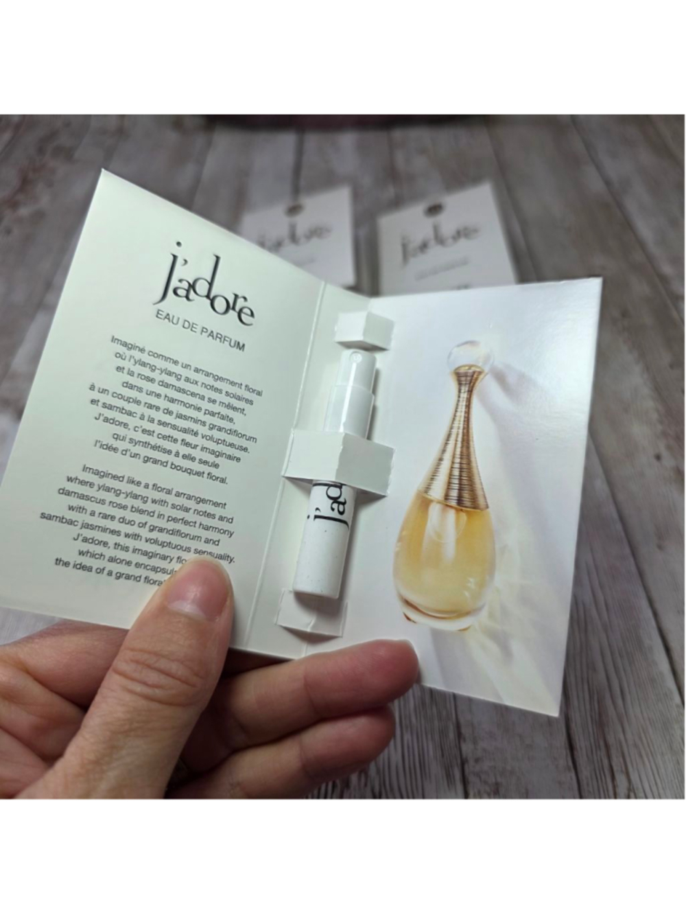 Women's Dior J'adore Eau de Parfum Sample Set - Picture 2 of 2